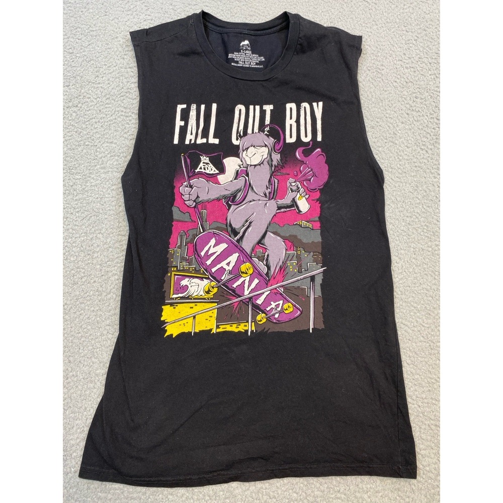 Fall Out Boy T Shirt Men's XL Concert Black Mania Tour Skateboard Spray Paint